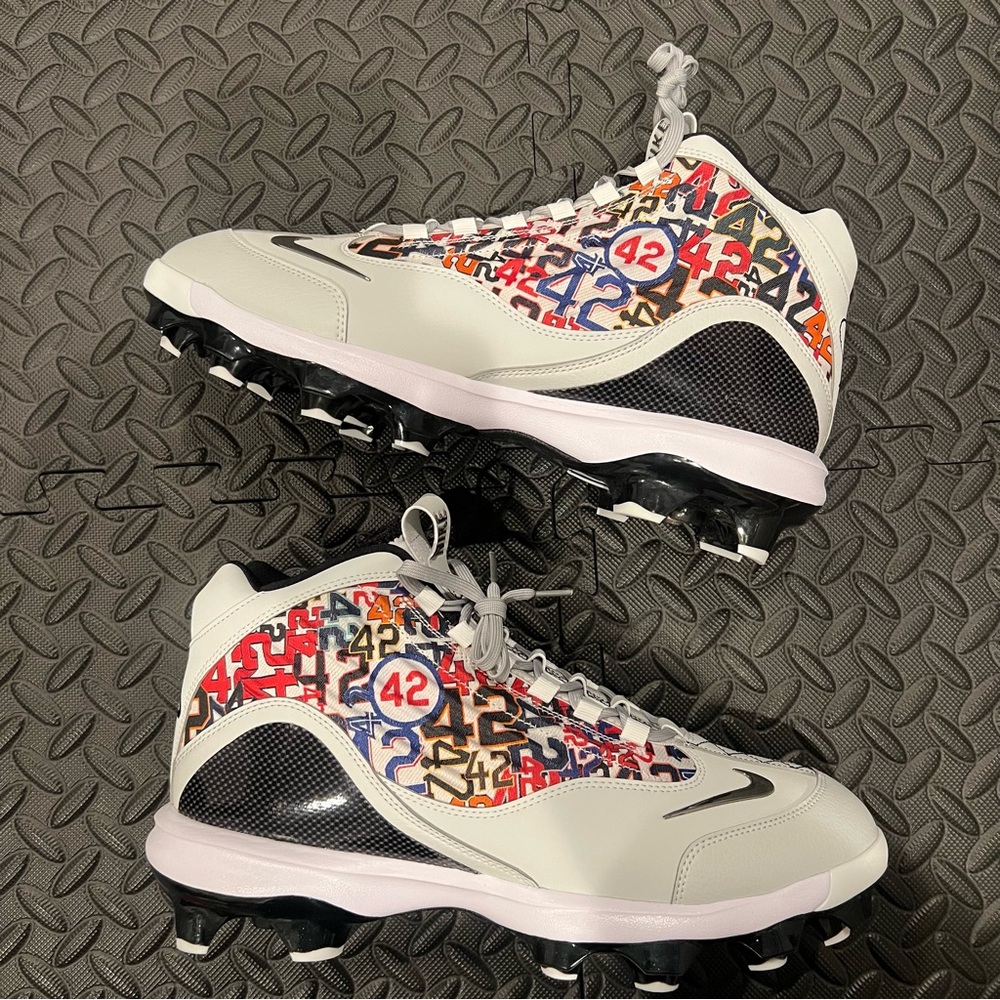 Nike Griffey 2 MCS ‘Jackie Robinson Day’ HJ4509-001 Size 14